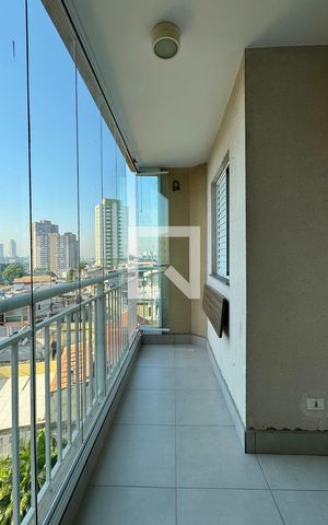 Apartamento à venda com 80m², 3 quartos e 2 vagasVaranda