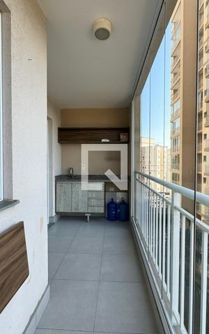 Apartamento à venda com 80m², 3 quartos e 2 vagasVaranda