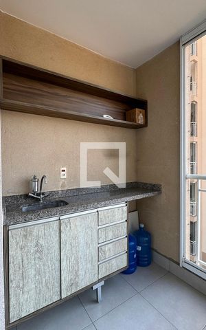 Apartamento à venda com 80m², 3 quartos e 2 vagasVaranda