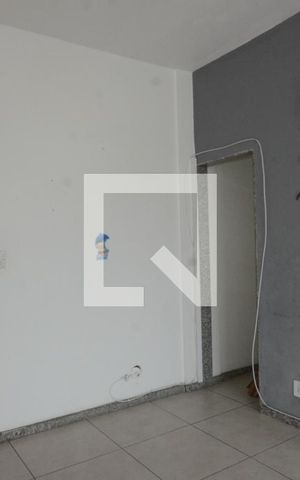 Apartamento para alugar com 45m², 2 quartos e sem vagaSala