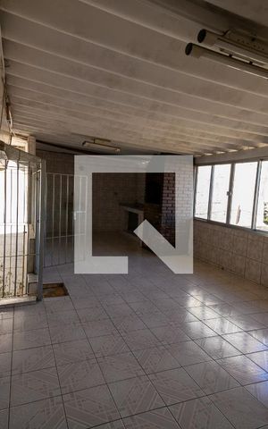 Casa para alugar com 335m², 4 quartos e 3 vagas Casa para alugar com 335m², 4 quartos e 3 vagasÁrea Externa