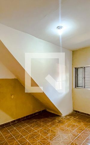 Casa para alugar com 43m², 1 quarto e sem vagaQuarto