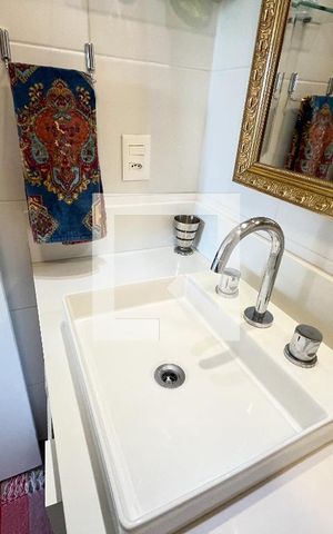 Apartamento à venda com 54m², 1 quarto e sem vagaBanheiro da Suíte