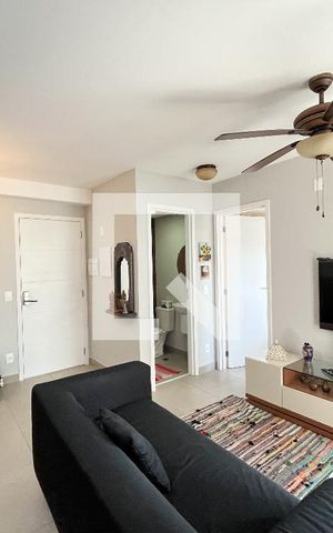 Apartamento à venda com 54m², 1 quarto e sem vagaSala