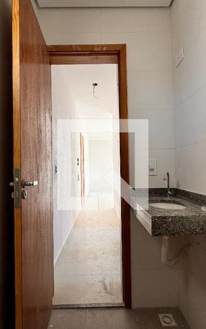 Apartamento à venda com 49m², 2 quartos e sem vaga Apartamento à venda com 49m², 2 quartos e sem vagaBanheiro