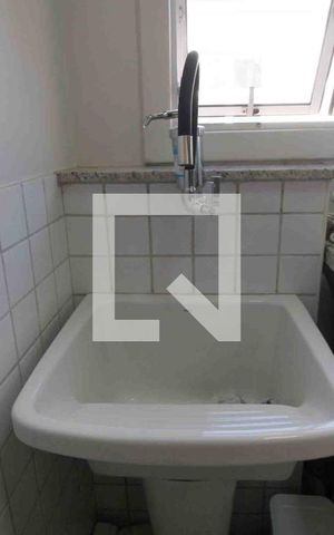 Apartamento para alugar com 54m², 2 quartos e 1 vagaÁrea de Serviço