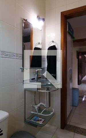 Casa à venda com 142m², 3 quartos e 2 vagasBanheiro da Suíte