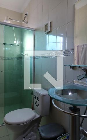 Casa à venda com 142m², 3 quartos e 2 vagasBanheiro da Suíte