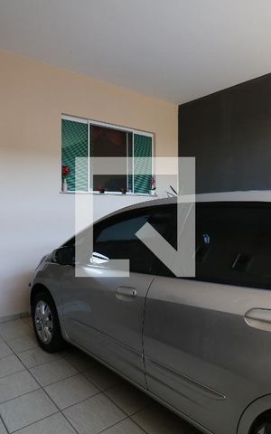 Casa à venda com 142m², 3 quartos e 2 vagasGaragem
