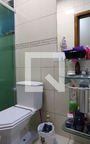 Casa à venda com 142m², 3 quartos e 2 vagasBanheiro Social