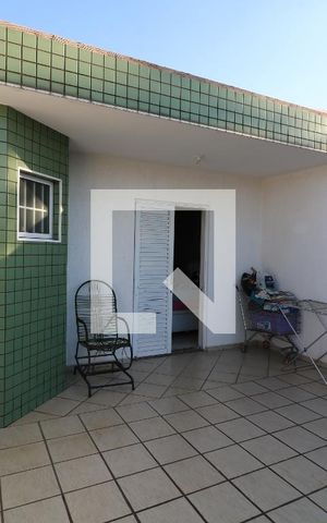 Casa à venda com 142m², 3 quartos e 2 vagasVaranda da Suíte