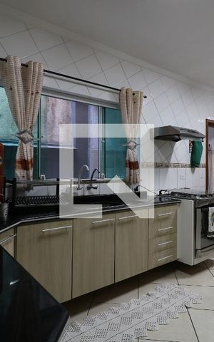 Casa à venda com 142m², 3 quartos e 2 vagasCozinha
