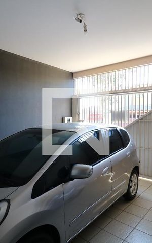 Casa à venda com 142m², 3 quartos e 2 vagasGaragem