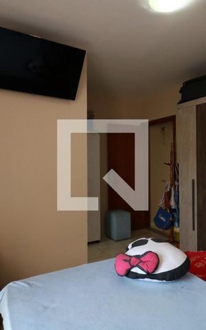 Casa à venda com 142m², 3 quartos e 2 vagasSuíte