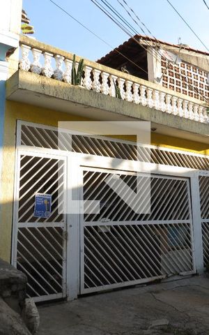 Casa à venda com 100m², 2 quartos e sem vagaFachada