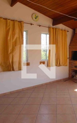 Casa para alugar com 343m², 5 quartos e 8 vagasÁrea gourmet