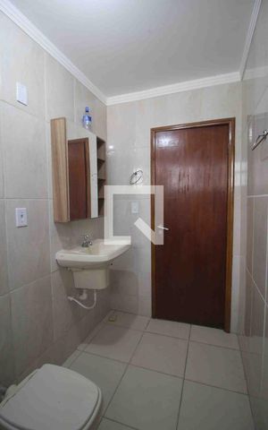Casa para alugar com 343m², 5 quartos e 8 vagasBanheiro da Suíte 3