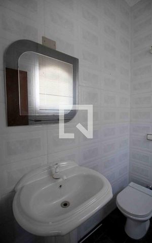 Casa para alugar com 343m², 5 quartos e 8 vagasBanheiro