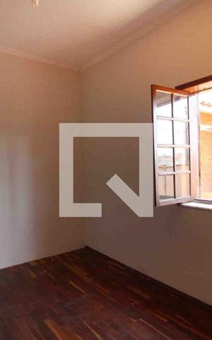 Casa para alugar com 343m², 5 quartos e 8 vagasSuíte