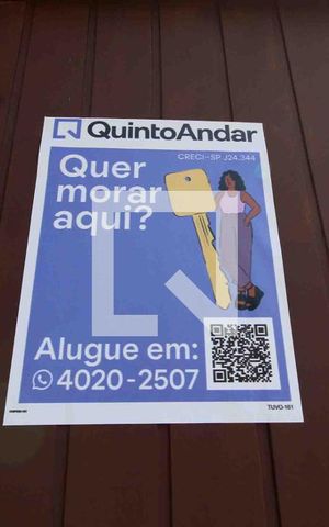 Casa para alugar com 343m², 5 quartos e 8 vagasFachada