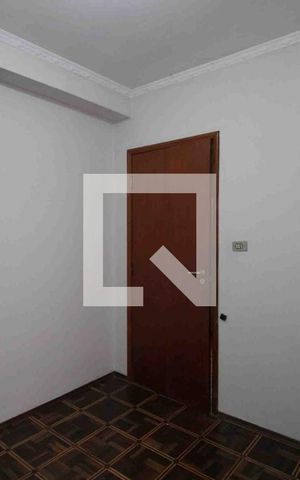 Casa para alugar com 343m², 5 quartos e 8 vagasQuarto