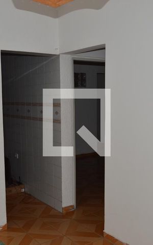 Casa à venda com 70m², 2 quartos e sem vagaSala
