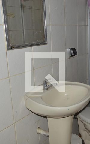Casa à venda com 70m², 2 quartos e sem vagaBanheiro