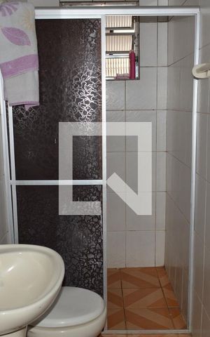 Casa à venda com 70m², 2 quartos e sem vagaBanheiro