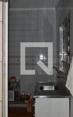 Casa à venda com 70m², 2 quartos e sem vagaÁrea de Serviço