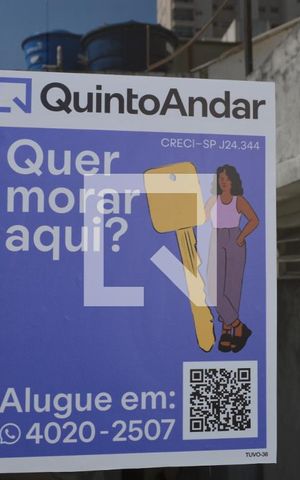 Casa à venda com 80m², 2 quartos e sem vagaPlaquinha
