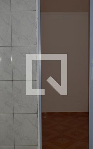 Casa à venda com 80m², 2 quartos e sem vagaBanheiro da Suite