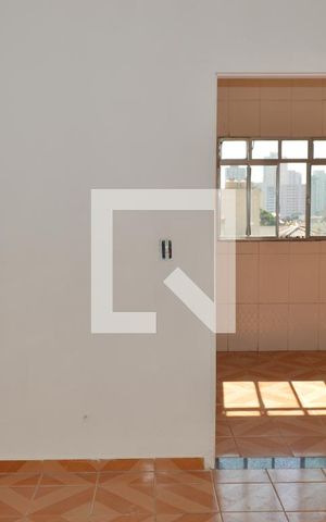 Casa à venda com 80m², 2 quartos e sem vagaSuite