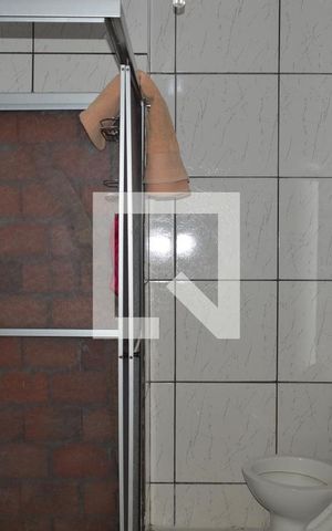 Casa à venda com 80m², 2 quartos e sem vagaBanheiro da Suite