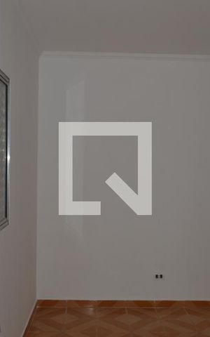 Casa à venda com 80m², 2 quartos e sem vagaSuite