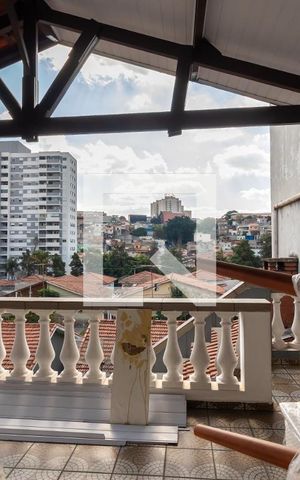 Casa à venda com 200m², 5 quartos e 2 vagasVista do Quarto 4