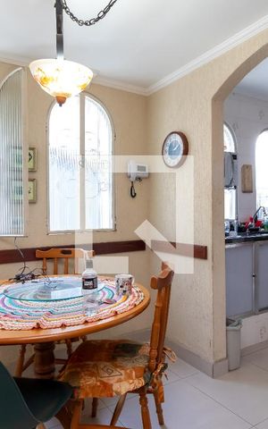 Casa à venda com 200m², 5 quartos e 2 vagasCopa