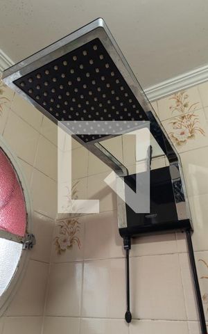 Casa à venda com 200m², 5 quartos e 2 vagasBanheiro 1