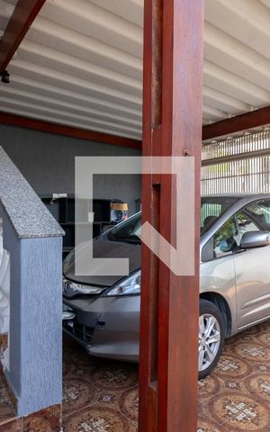 Casa à venda com 200m², 5 quartos e 2 vagasGaragem