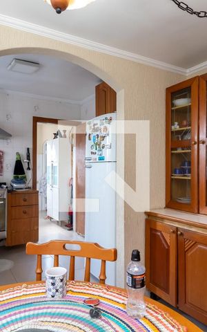 Casa à venda com 200m², 5 quartos e 2 vagasCopa