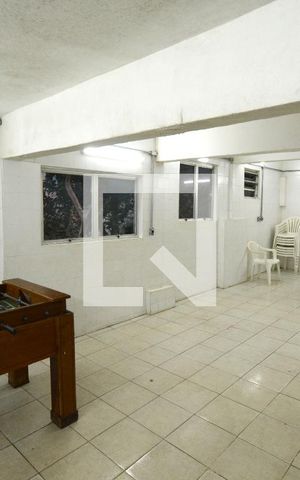 Apartamento para alugar com 60m², 2 quartos e 1 vagaÁrea comum - Salão de festas