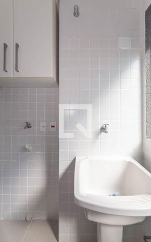 Apartamento à venda com 55m², 2 quartos e 1 vaga Apartamento à venda com 55m², 2 quartos e 1 vagaLavanderia