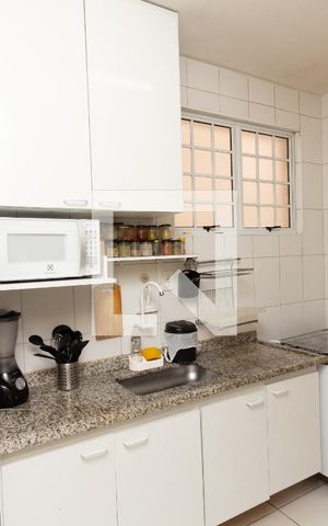 Apartamento à venda com 86m², 2 quartos e sem vaga Apartamento à venda com 86m², 2 quartos e sem vagaCozinha