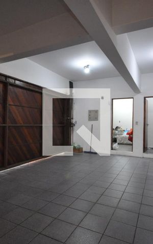 Casa para alugar com 320m², 3 quartos e 5 vagasGaragem
