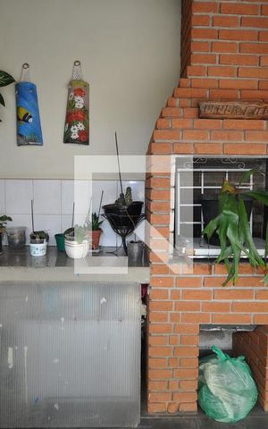 Casa para alugar com 320m², 3 quartos e 5 vagasChurrasqueira