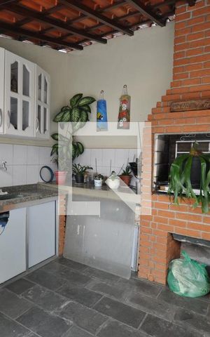 Casa para alugar com 320m², 3 quartos e 5 vagasChurrasqueira