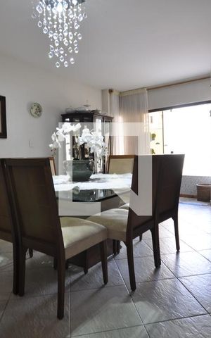 Casa para alugar com 320m², 3 quartos e 5 vagasSala de Jantar