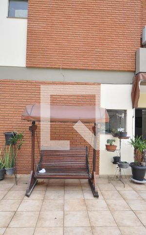 Casa para alugar com 320m², 3 quartos e 5 vagasQuintal