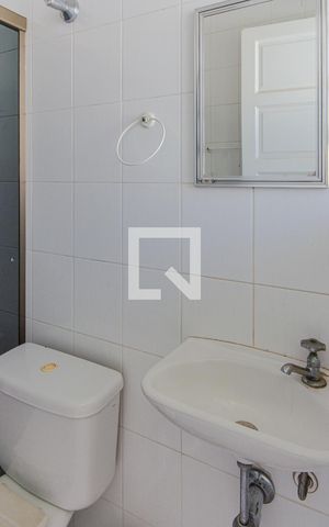 Casa à venda com 280m², 3 quartos e 4 vagas Casa à venda com 280m², 3 quartos e 4 vagasBanheiro de serviço