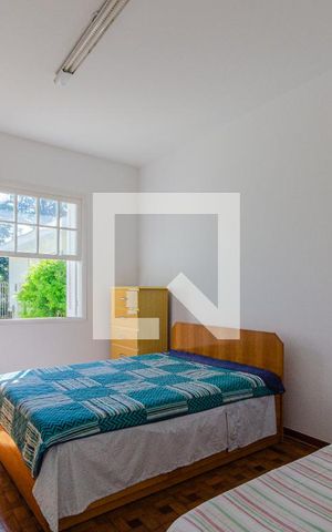 Casa à venda com 280m², 3 quartos e 4 vagas Casa à venda com 280m², 3 quartos e 4 vagasQuarto de Serviço