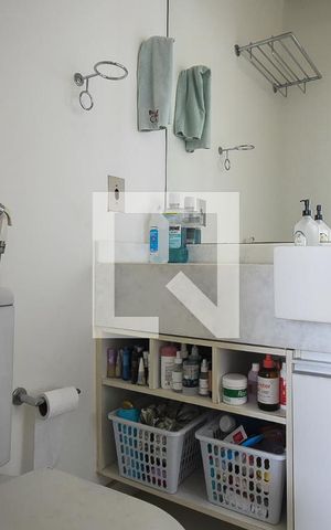 Apartamento à venda com 70m², 2 quartos e 1 vaga Apartamento à venda com 70m², 2 quartos e 1 vagaBanheiro Suíte